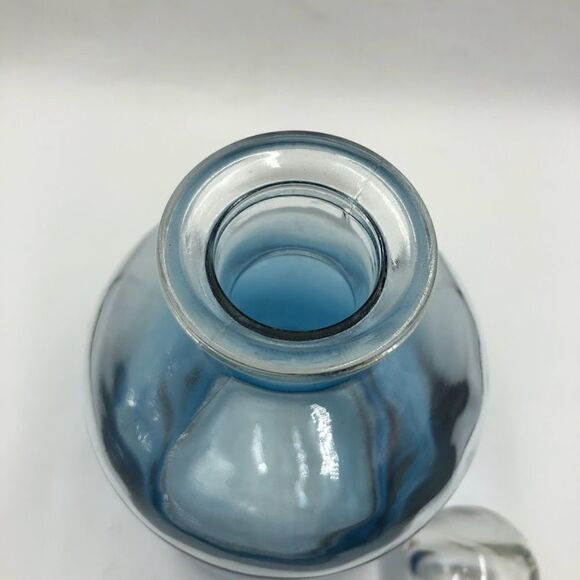 Blue Clear Ombre Look Glass Decanter Collectible Decorative Glassware - Picture 4 of 14